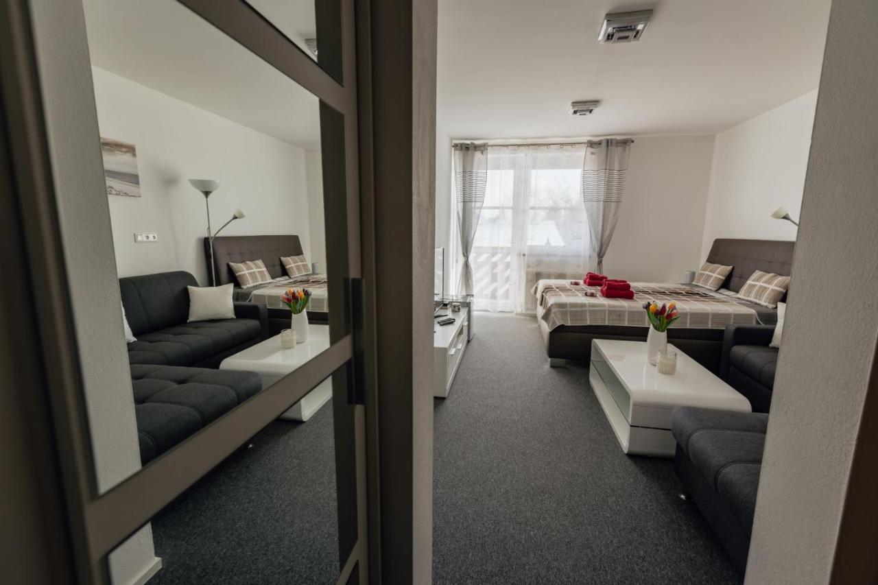 Apartman 15 Mymara Besenova Exterior photo